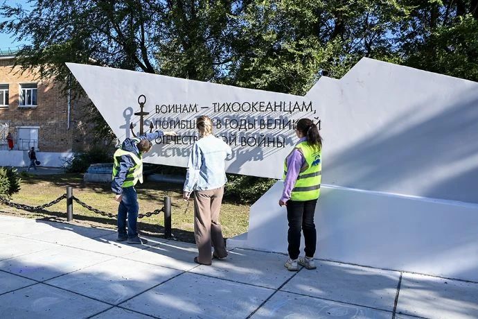 Школы Находки преображаются благодаря инициативе жителей! Школы Находки преображаются благодаря инициативе жителей!