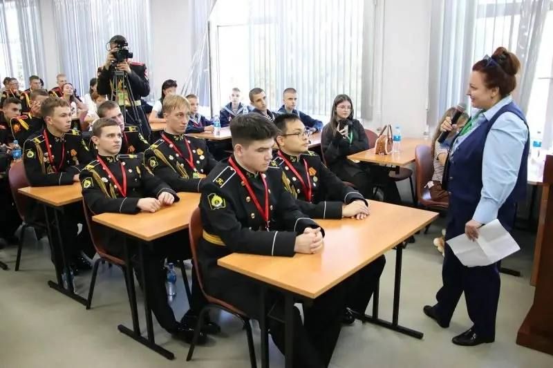 «Патриотические медиа. О патриотизме без пафоса»: член Общественного совета и заместитель начальника УМВД Приморья приняли участие в Дальневосточном молодёжном медиасаммите «Патриотические медиа. О патриотизме без пафоса»: член Общественного совета и заместитель начальника УМВД Приморья приняли участие в Дальневосточном молодёжном медиасаммите