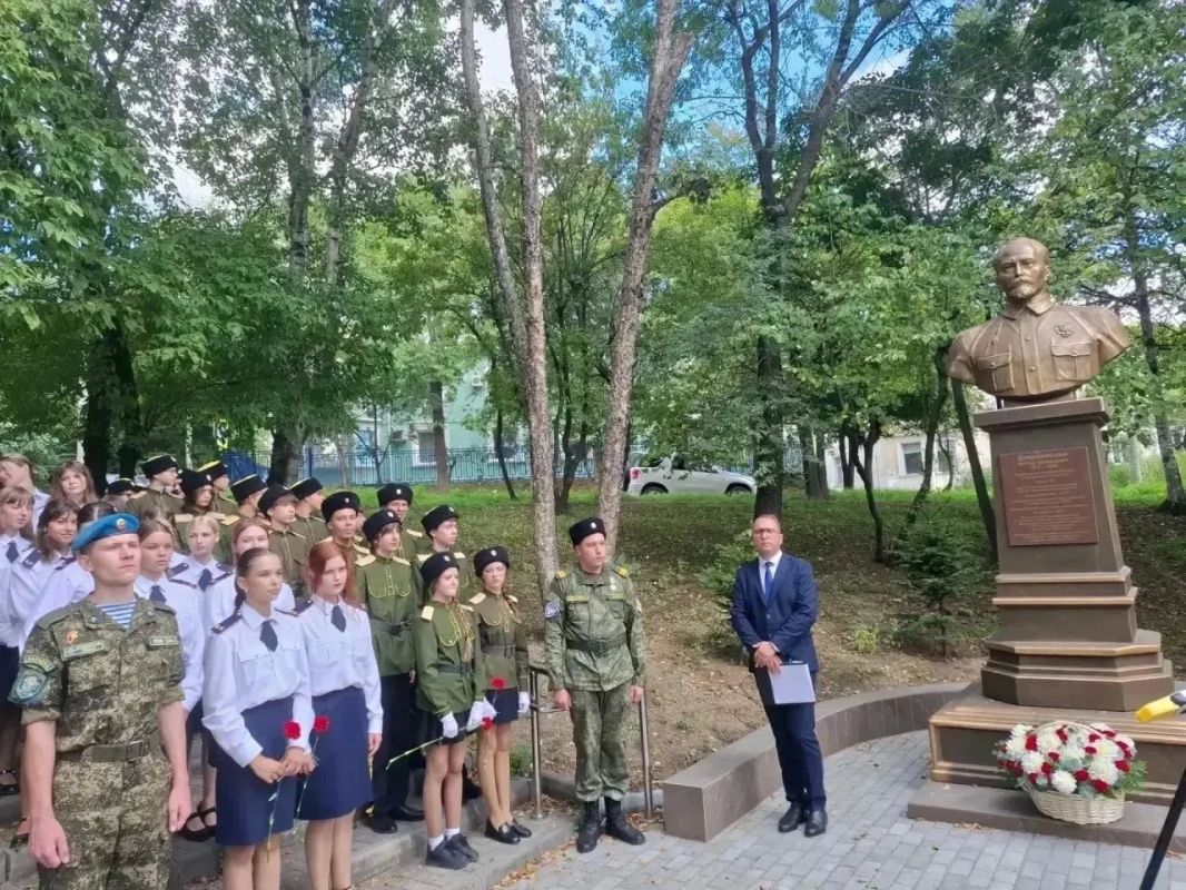Память Феликса Дзержинского почтили в Находке Память Феликса Дзержинского почтили в Находке