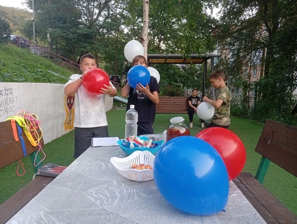 Активисты ТОС «Девятый дом» в Находке устроили праздник для детей Активисты ТОС «Девятый дом» в Находке устроили праздник для детей