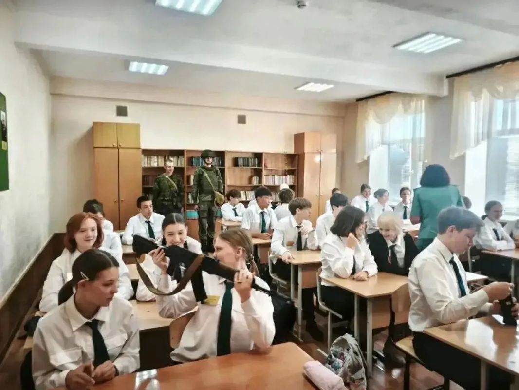 В Уссурийске свою работу начал таможенный класс В Уссурийске свою работу начал таможенный класс