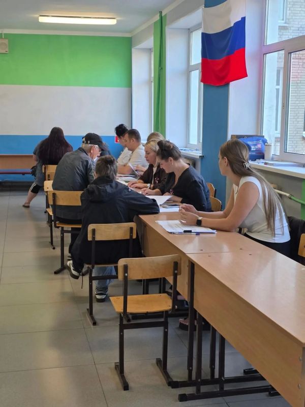 Выборы стартовали. Сегодня, 18 сентября 2026 года, открыли свои двери для избирателей все избирательные участки Приморья Выборы стартовали. Сегодня, 18 сентября 2026 года, открыли свои двери для избирателей все избирательные участки Приморья