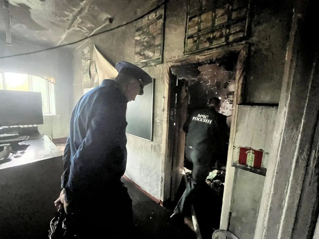 Прокуратура контролирует установление обстоятельств возгорания помещения в образовательном учреждении Прокуратура контролирует установление обстоятельств возгорания помещения в образовательном учреждении