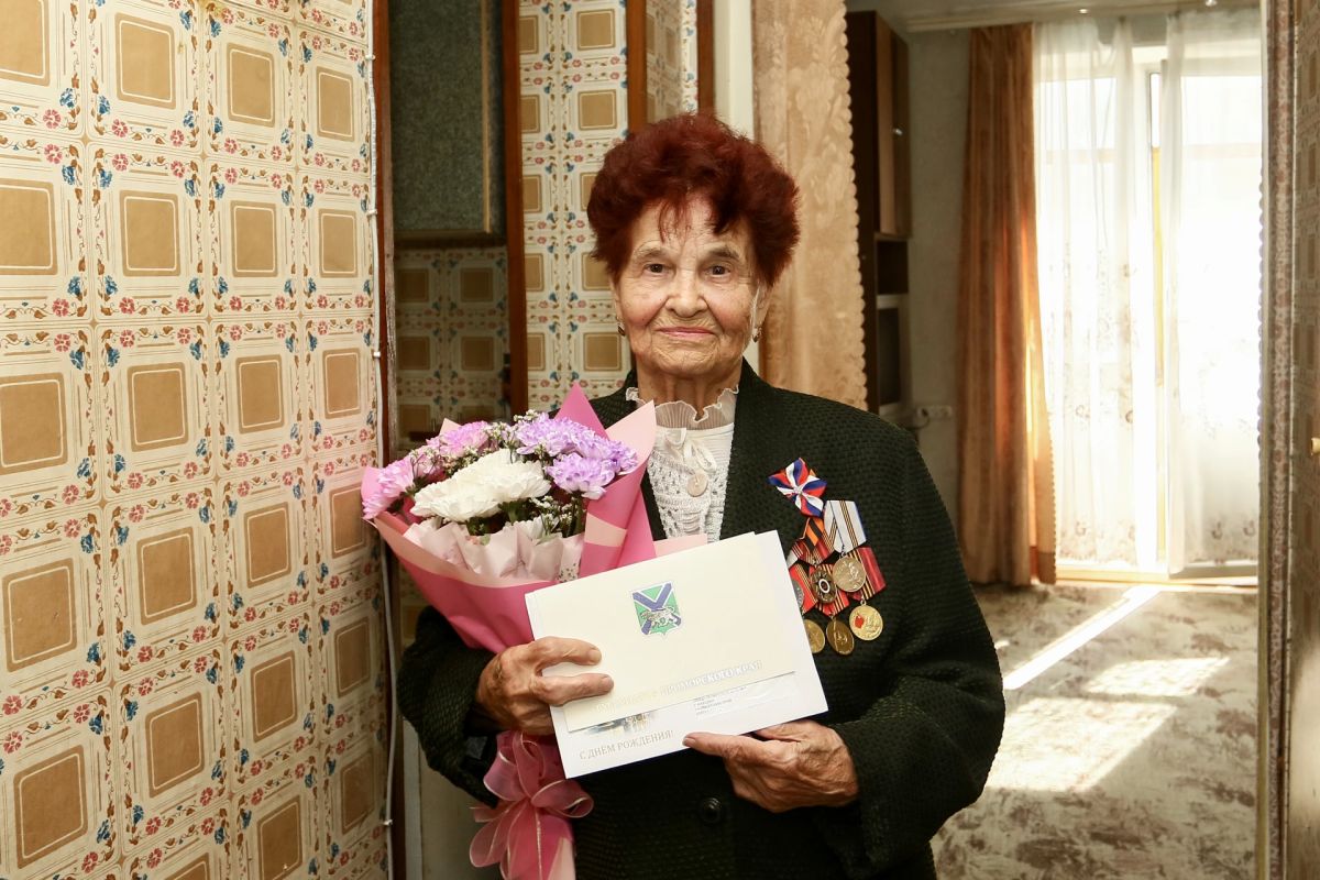 Труженик тыла Мария Зимина из Находки отмечает 95-летие