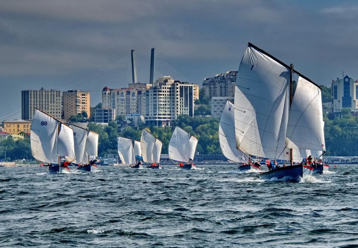 Во Владивостоке завершился Чемпионат России по парусному спорту в классе «Пластиковый ял» Во Владивостоке завершился Чемпионат России по парусному спорту в классе «Пластиковый ял»