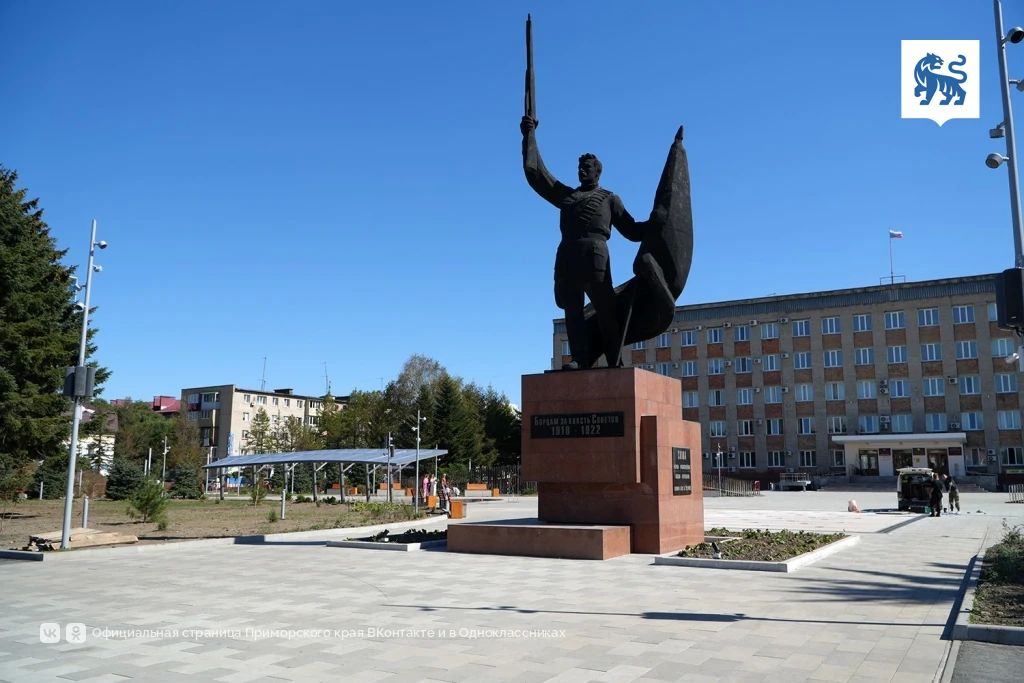 Край становится лучше: центральная площадь Уссурийска преобразилась Край становится лучше: центральная площадь Уссурийска преобразилась