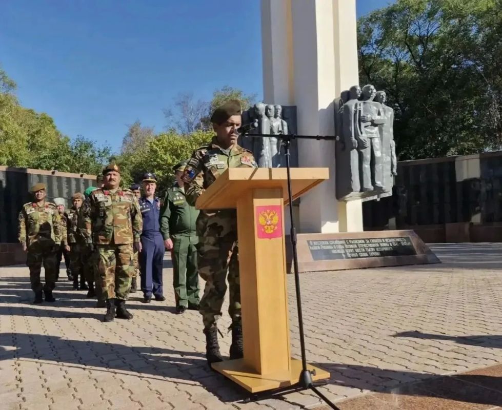 В Приморье стартовали совместные учения с Шри-Ланкой — «Тропа Росомахи – 2026» В Приморье стартовали совместные учения с Шри-Ланкой — «Тропа Росомахи – 2026»