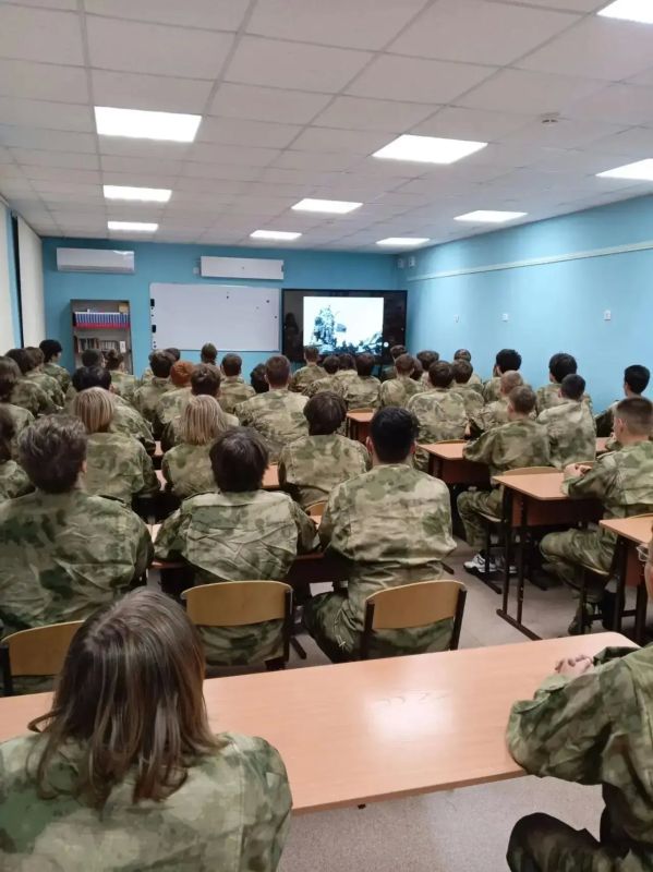 Как рассказать о Маршале Победы тем, кто знает о войне только по учебникам? В «Авангарде» выбрали кино Как рассказать о Маршале Победы тем, кто знает о войне только по учебникам? В «Авангарде» выбрали кино