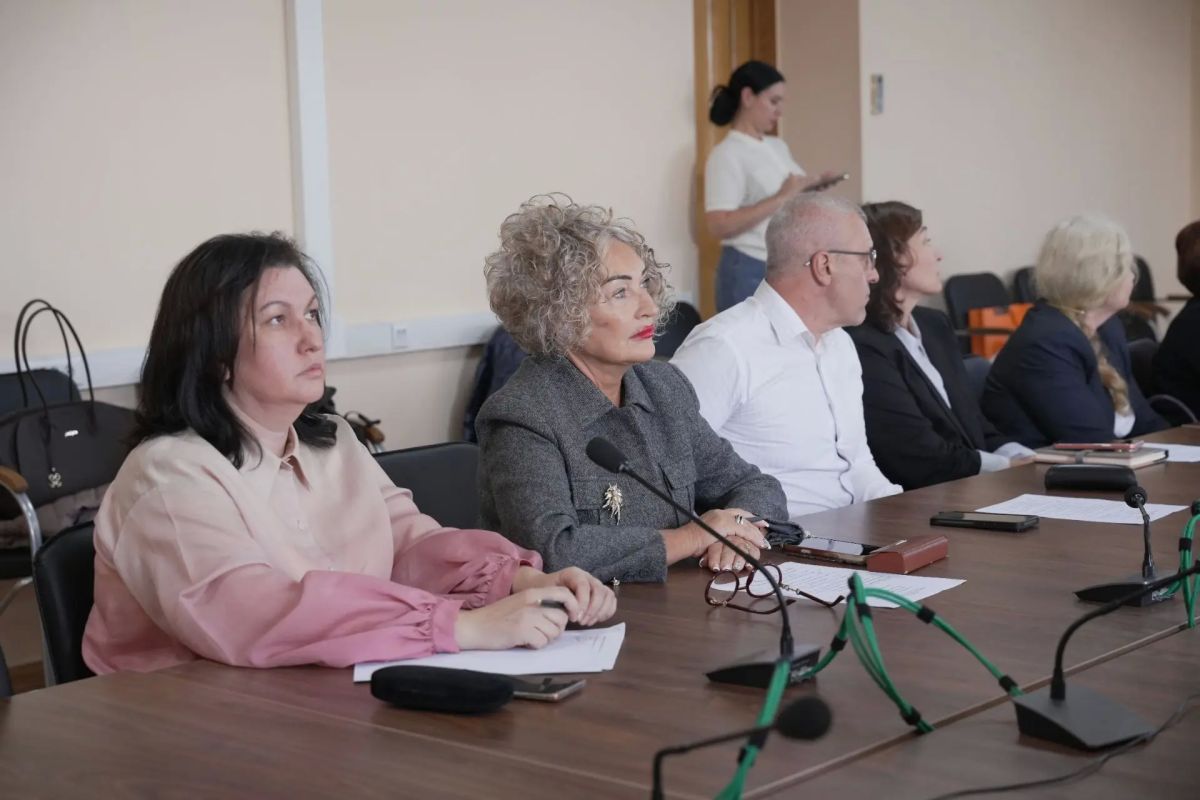 В Приморье наградили лучшие женские консультации В Приморье наградили лучшие женские консультации