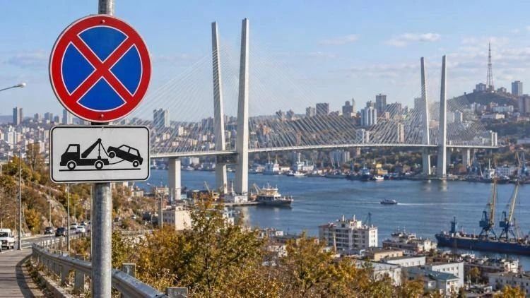 Во Владивостоке в ближайшие дни изменят организацию движения на транспортной развязке у Мариинского театра