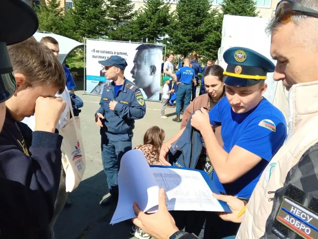 Члены Общественного Совета УМВД России по Приморскому краю приняли участие в организации и проведении IV Тихоокеанской олимпиады по первой помощи посвященой памяти героя СВО Александра Иваровского, которая проходила на базе...