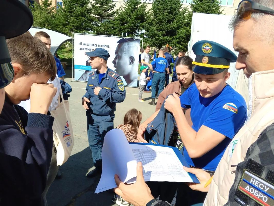 Члены Общественного совета при УМВД России по Приморскому краю приняли участие в организации IV Тихоокеанской олимпиады по оказанию первой помощи Члены Общественного совета при УМВД России по Приморскому краю приняли участие в организации IV Тихоокеанской олимпиады по оказанию первой помощи