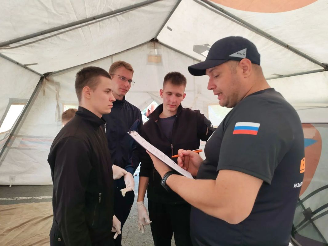 Члены Общественного совета при УМВД России по Приморскому краю приняли участие в организации IV Тихоокеанской олимпиады по оказанию первой помощи Члены Общественного совета при УМВД России по Приморскому краю приняли участие в организации IV Тихоокеанской олимпиады по оказанию первой помощи