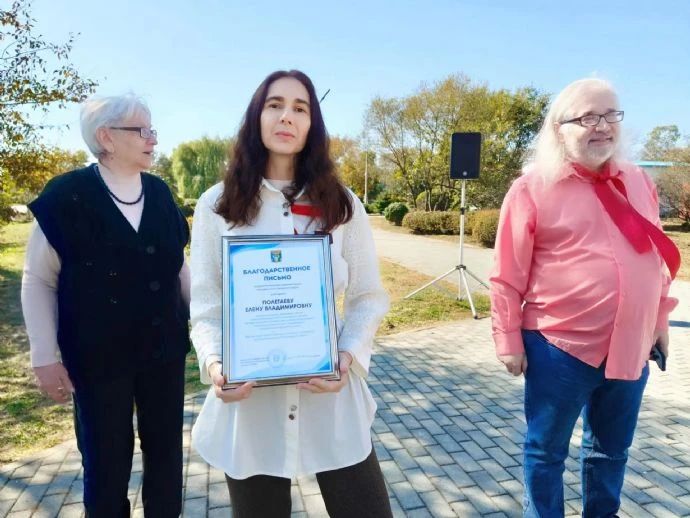 Скульптурная композиция «Китовая история» украсила сквер в Ливадии Скульптурная композиция «Китовая история» украсила сквер в Ливадии