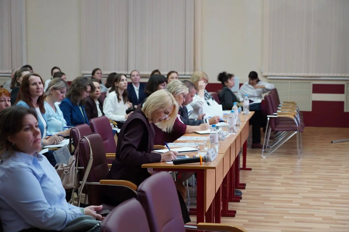 В Уссурийске стартовал муниципальный конкурс профессионального мастерства «Школа мастерства: образовательные технологии XXI века» В Уссурийске стартовал муниципальный конкурс профессионального мастерства «Школа мастерства: образовательные технологии XXI века»
