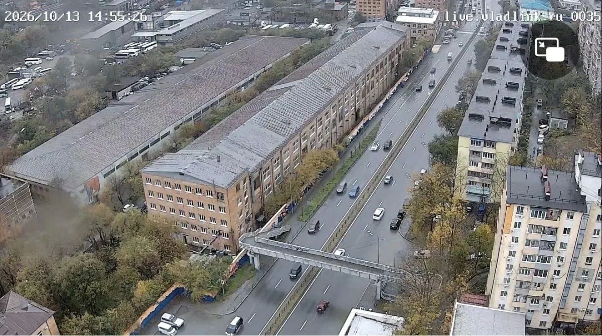 Городские камеры фиксируют ситуацию на дорогах