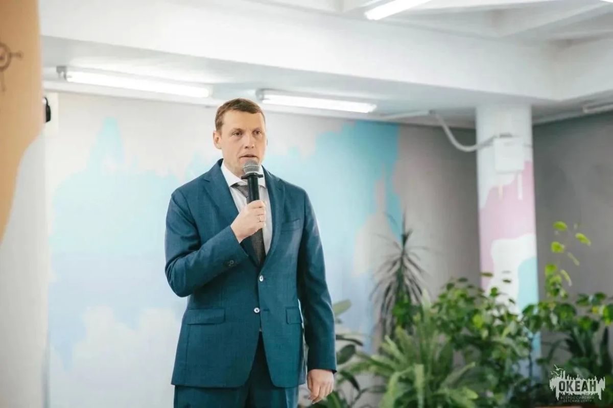 В рамках проекта «Без срока давности» заместитель Генерального прокурора Российской Федерации Виктор Мельник посетил образовательные организации Приморского края В рамках проекта «Без срока давности» заместитель Генерального прокурора Российской Федерации Виктор Мельник посетил образовательные организации Приморского края