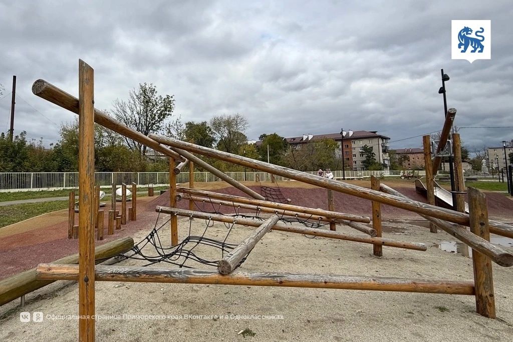 Городскую среду и коммунальную инфраструктуру обновили в Лесозаводске Городскую среду и коммунальную инфраструктуру обновили в Лесозаводске