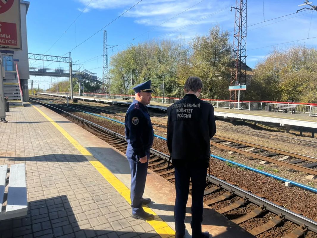В Приморском крае следователи устанавливают обстоятельства травмирования несовершеннолетнего на железной дороге В Приморском крае следователи устанавливают обстоятельства травмирования несовершеннолетнего на железной дороге