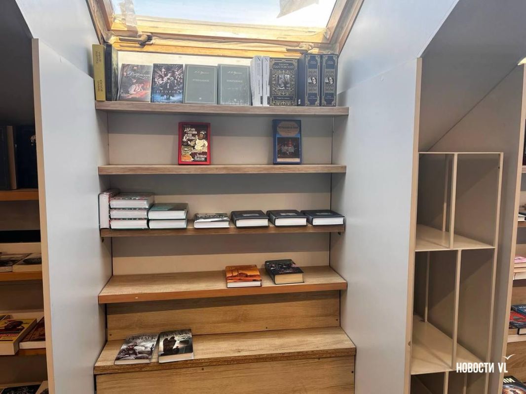 «Владкнига» закрывает единственный оставшийся магазин Владивостоке «Владкнига» закрывает единственный оставшийся магазин Владивостоке