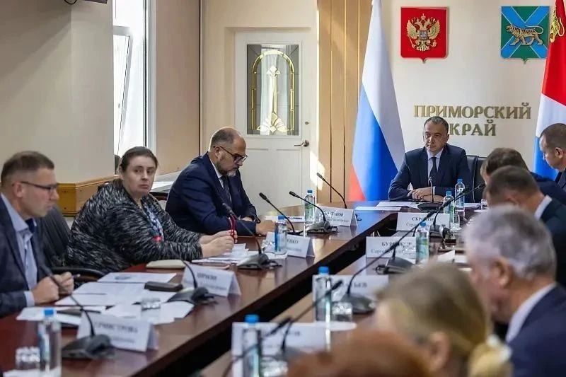 Заседание краевой комиссии по обеспечению безопасности дорожного движения под председательством директора департамента по координации правоохранительной деятельности Приморского края Валерия Исаченко состоялось во...
