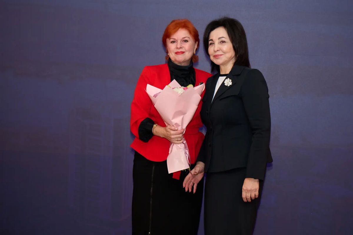День рождения Приморья — это ещё один повод сказать спасибо людям, которые каждый день работают для жителей нашего края, развивают искусство, сохраняют традиции и дарят возможность прикоснуться к прекрасному День рождения Приморья — это ещё один повод сказать спасибо людям, которые каждый день работают для жителей нашего края, развивают искусство, сохраняют традиции и дарят возможность прикоснуться к прекрасному