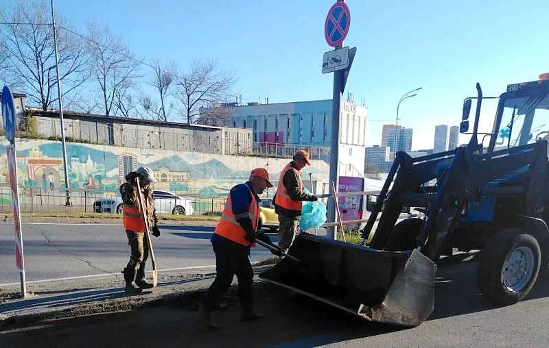 Во Владивостоке проходит осенний месячник чистоты