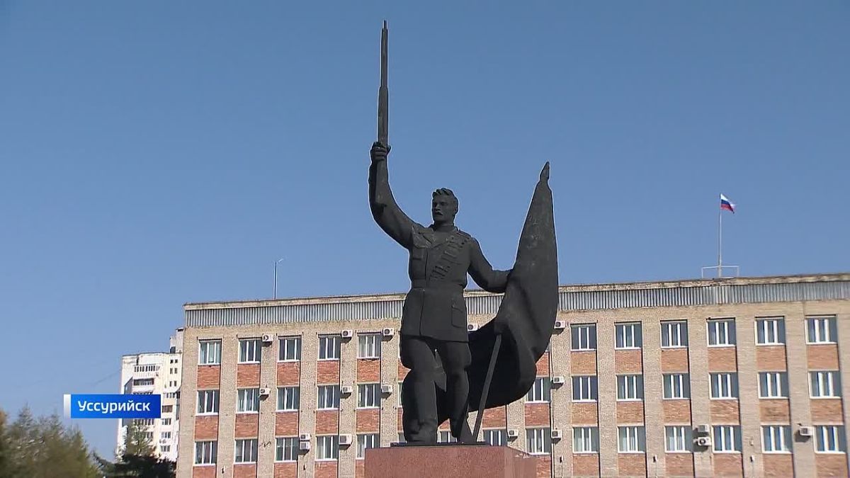 Центральная площадь Уссурийска стала одним из самых заметных результатов реализации мастер-плана города