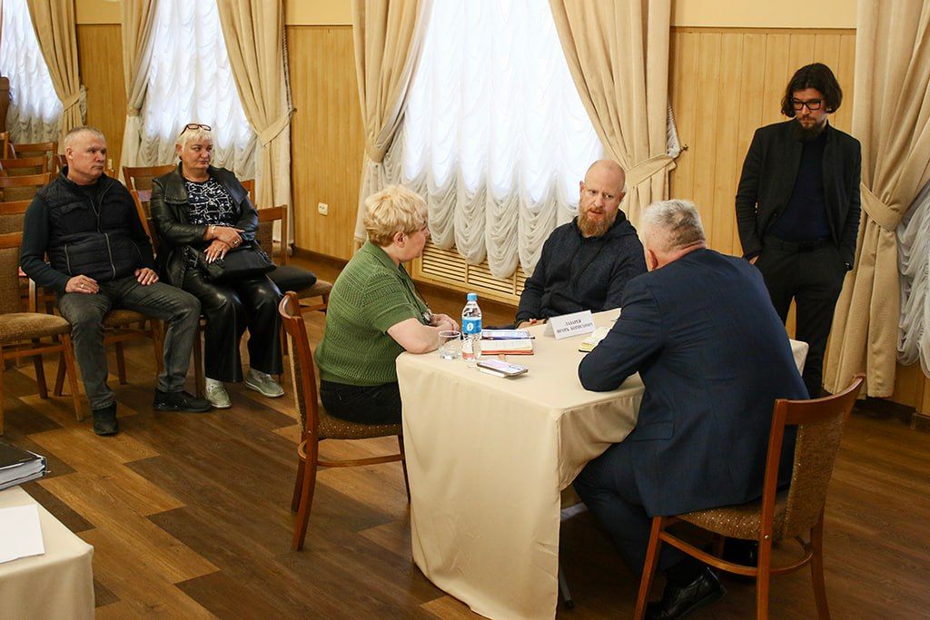 Руководитель приморского филиала фонда «Защитники Отечества» провела приём бойцов СВО и членов их семей в Находке Руководитель приморского филиала фонда «Защитники Отечества» провела приём бойцов СВО и членов их семей в Находке
