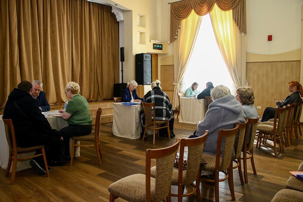 Руководитель приморского филиала фонда «Защитники Отечества» провела приём бойцов СВО и членов их семей в Находке