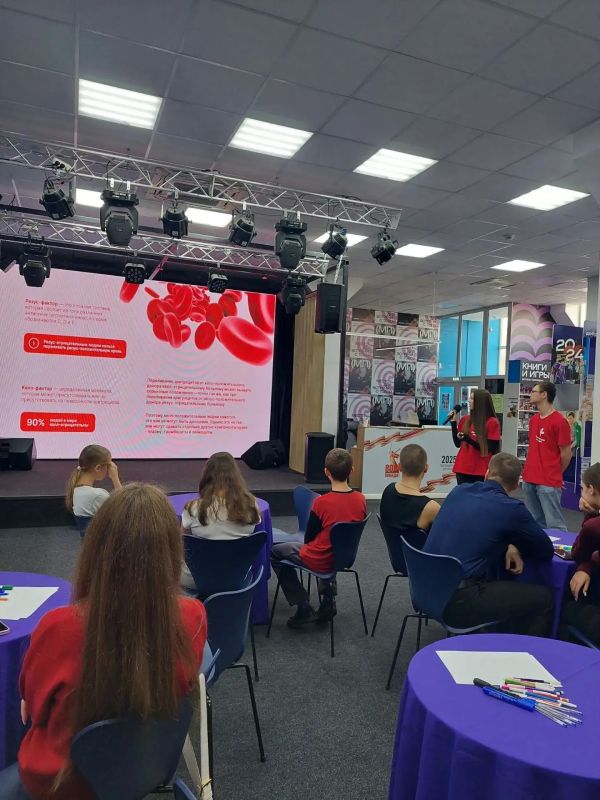 Смотри, какой добрый выходной мы провели! Смотри, какой добрый выходной мы провели!