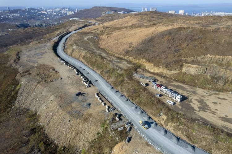 Во Владивостоке делают новую дорогу, которая соединит улицу Выселковую и объездную трассу Седанка – Патрокл