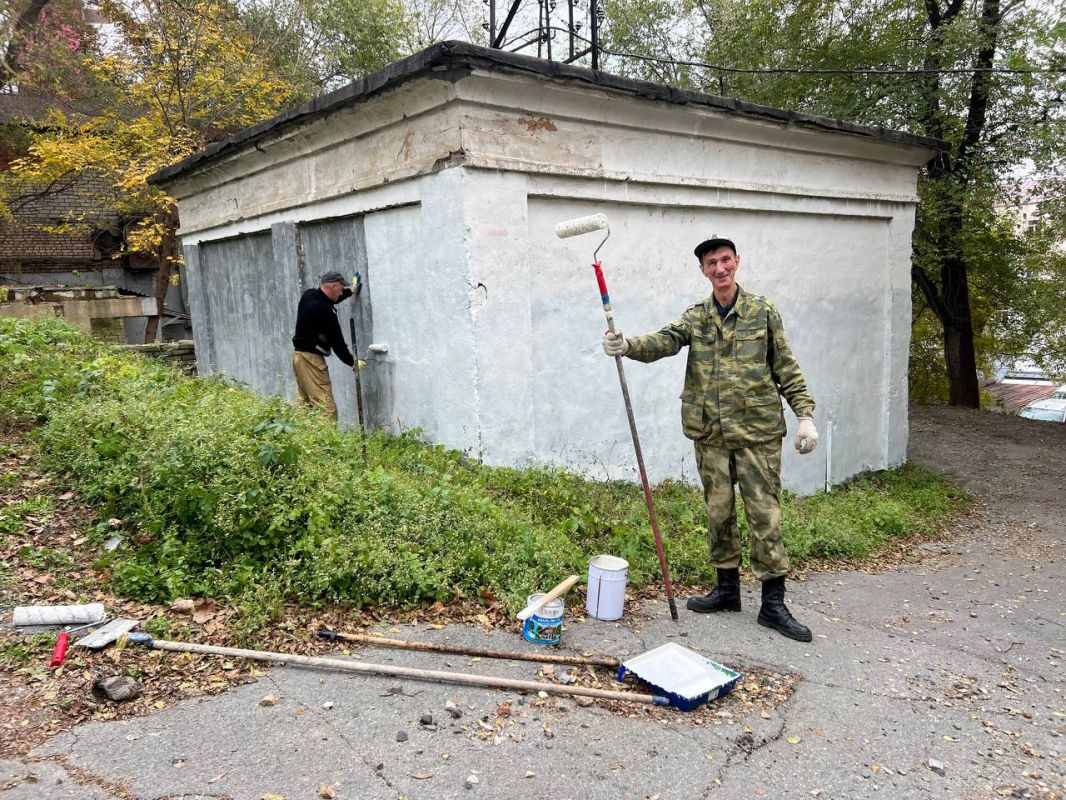 Трансформаторную подстанцию на Уборевича во Владивостоке превратили в арт-объект – на очереди ещё пять Трансформаторную подстанцию на Уборевича во Владивостоке превратили в арт-объект – на очереди ещё пять