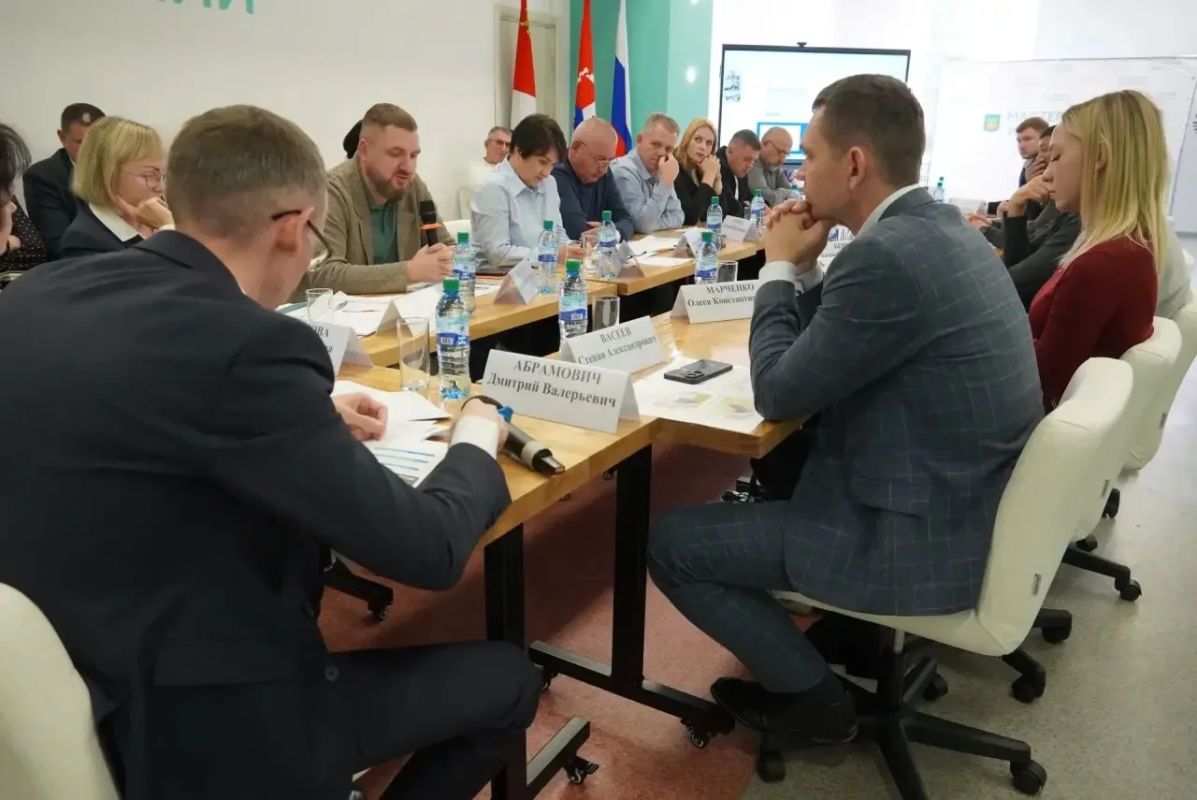 От глэмпинга до новых заводов: в Спасске-Дальнем прошёл День инвестора От глэмпинга до новых заводов: в Спасске-Дальнем прошёл День инвестора
