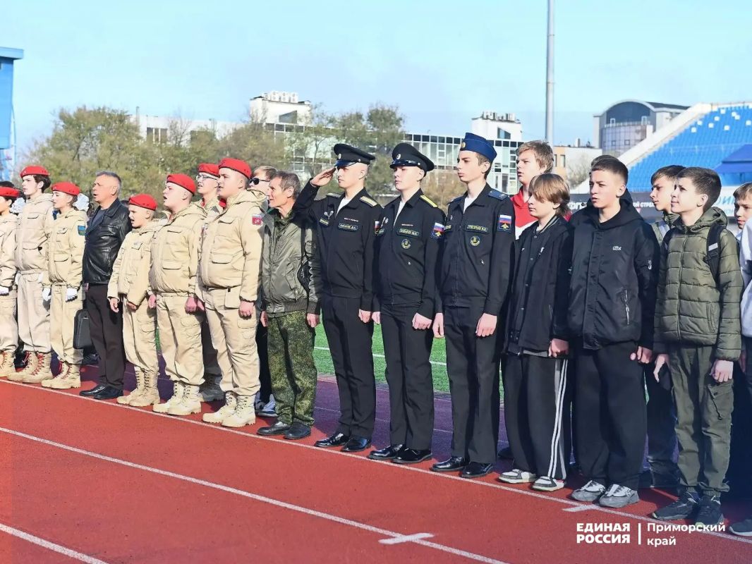 Технологии будущего и память о героях: во Владивостоке прошли краевые соревнования «Гонки дронов на Динамо»
