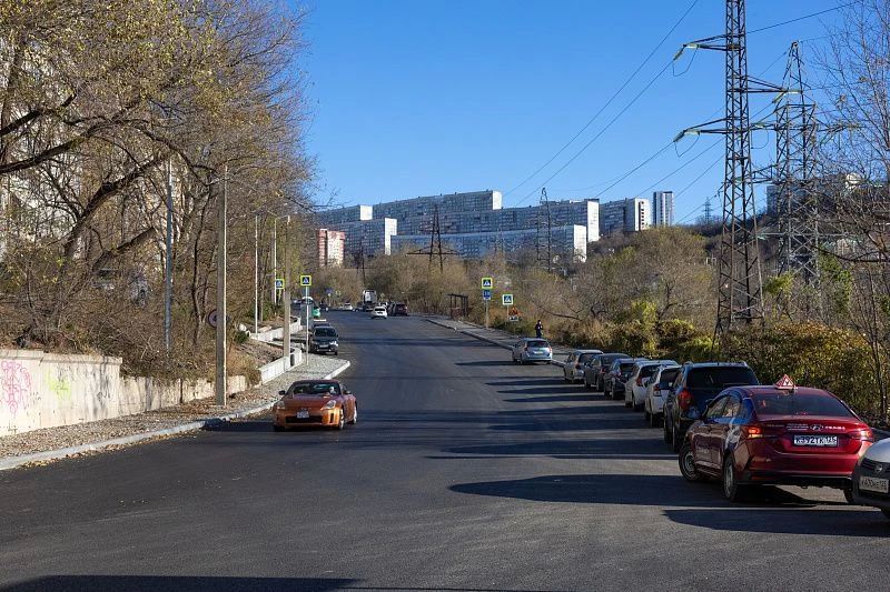 Новые переходы, остановки и тротуары делают во Владивостоке по нацпроекту