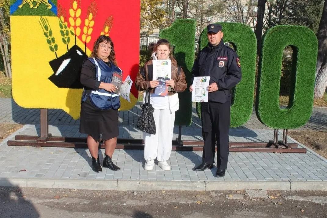 Полицейские и дружинники провели профилактическую акцию «Забота» в Михайловском округе Приморья Полицейские и дружинники провели профилактическую акцию «Забота» в Михайловском округе Приморья