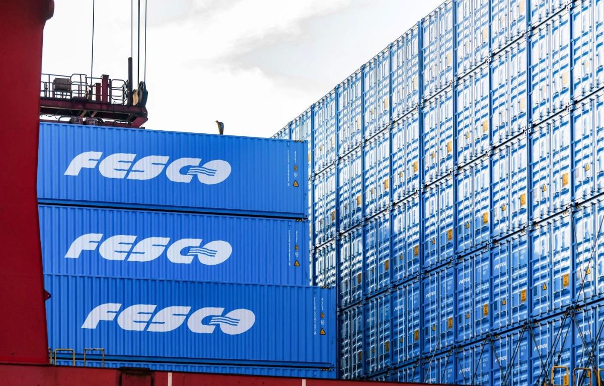 ВТОРОЙ КОНТЕЙНЕРОВОЗ FESCO ВЫШЕЛ НА ЛИНИЮ ВЛАДИВОСТОК-ПУСАН ВТОРОЙ КОНТЕЙНЕРОВОЗ FESCO ВЫШЕЛ НА ЛИНИЮ ВЛАДИВОСТОК-ПУСАН