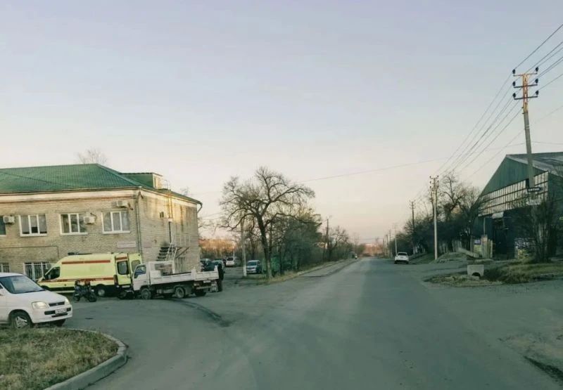 Госавтоинспекция Артема устанавливает обстоятельства ДТП, спровоцированного мотоциклистом без прав Госавтоинспекция Артема устанавливает обстоятельства ДТП, спровоцированного мотоциклистом без прав