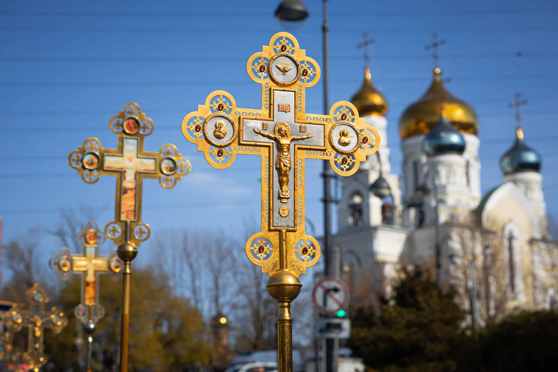 Крестный ход временно ограничит движение в центре Владивостока